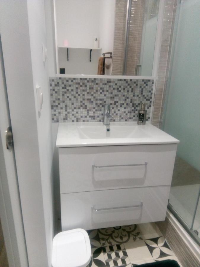 Studio 28M² Au Pied De La Defense Courbevoie Exterior foto
